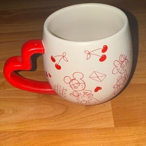 Mickey and Minnie Disney valentines hearts & Love mug